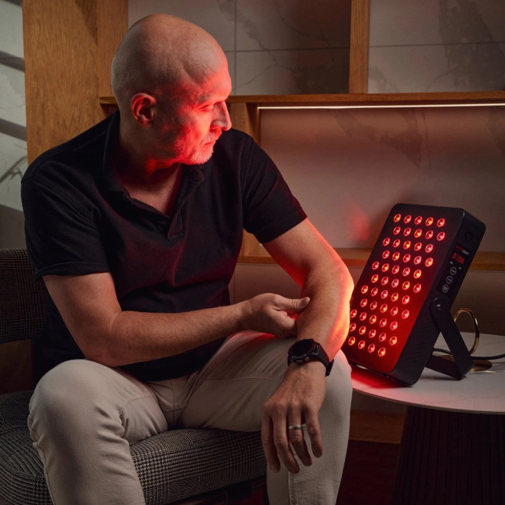 MITO LIGHT® INTRO punase ja lähiinfrapuna (NIR) valguse lamp