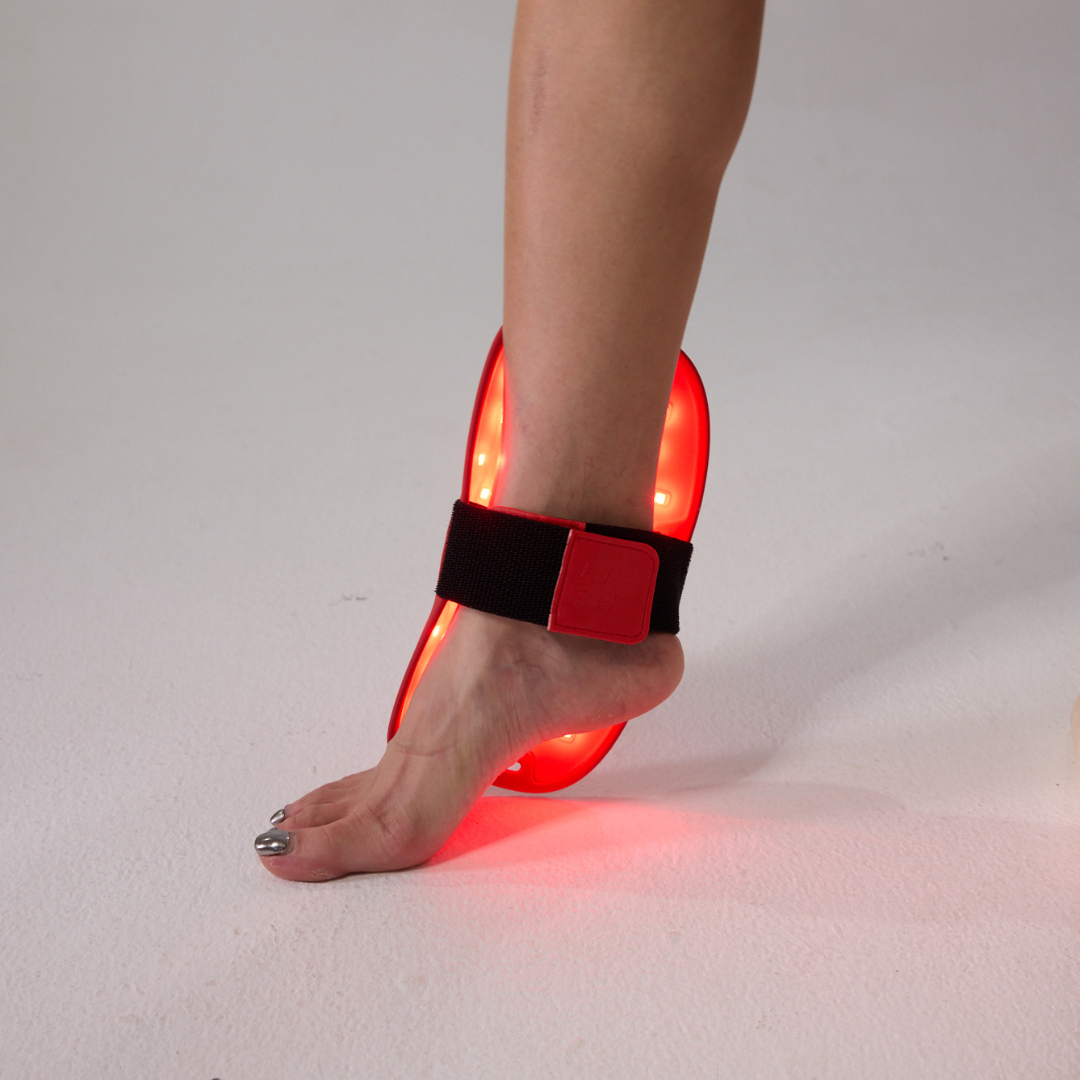 LumaFlex® ESSENTIAL portable red light and near infrared (NIR) lamp