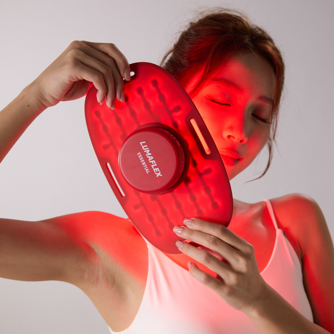 LumaFlex® ESSENTIAL portable red light and near infrared (NIR) lamp