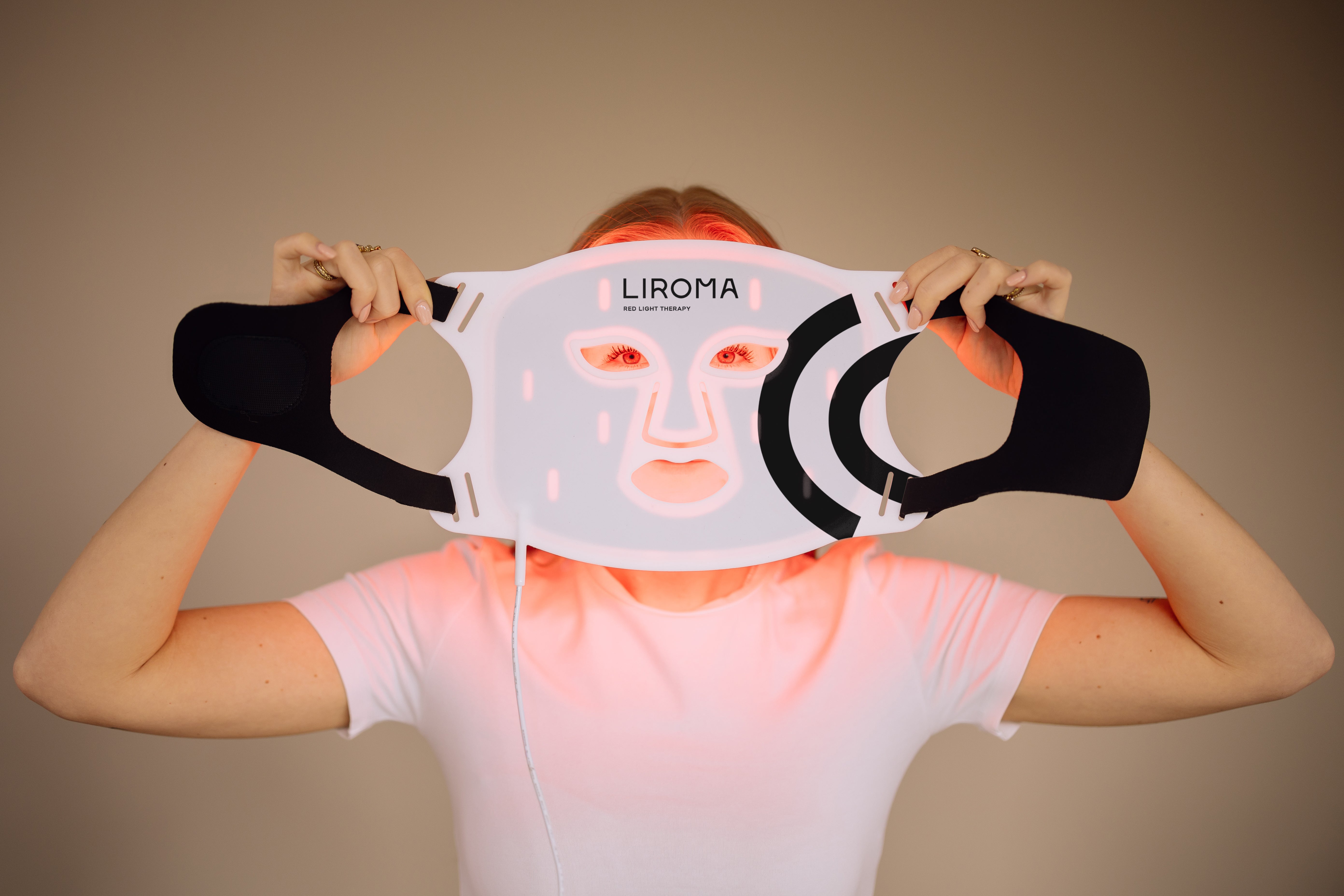 LIROMA® LED Red and Near-Infrared Light Therapy Mask for the Face, Neck, and Décolleté