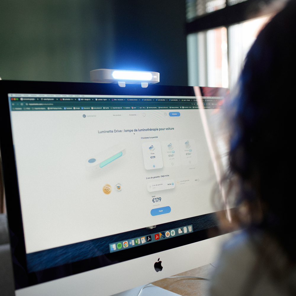 Luminette® Drive teisaldatav päevavalgusteraapia lamp sõitmiseks ja töötamiseks