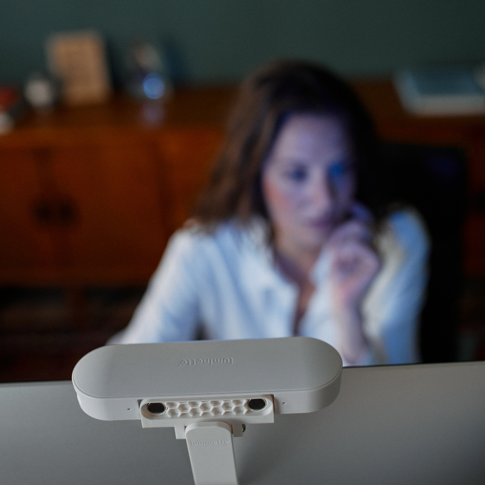Luminette® Drive teisaldatav päevavalgusteraapia lamp sõitmiseks ja töötamiseks