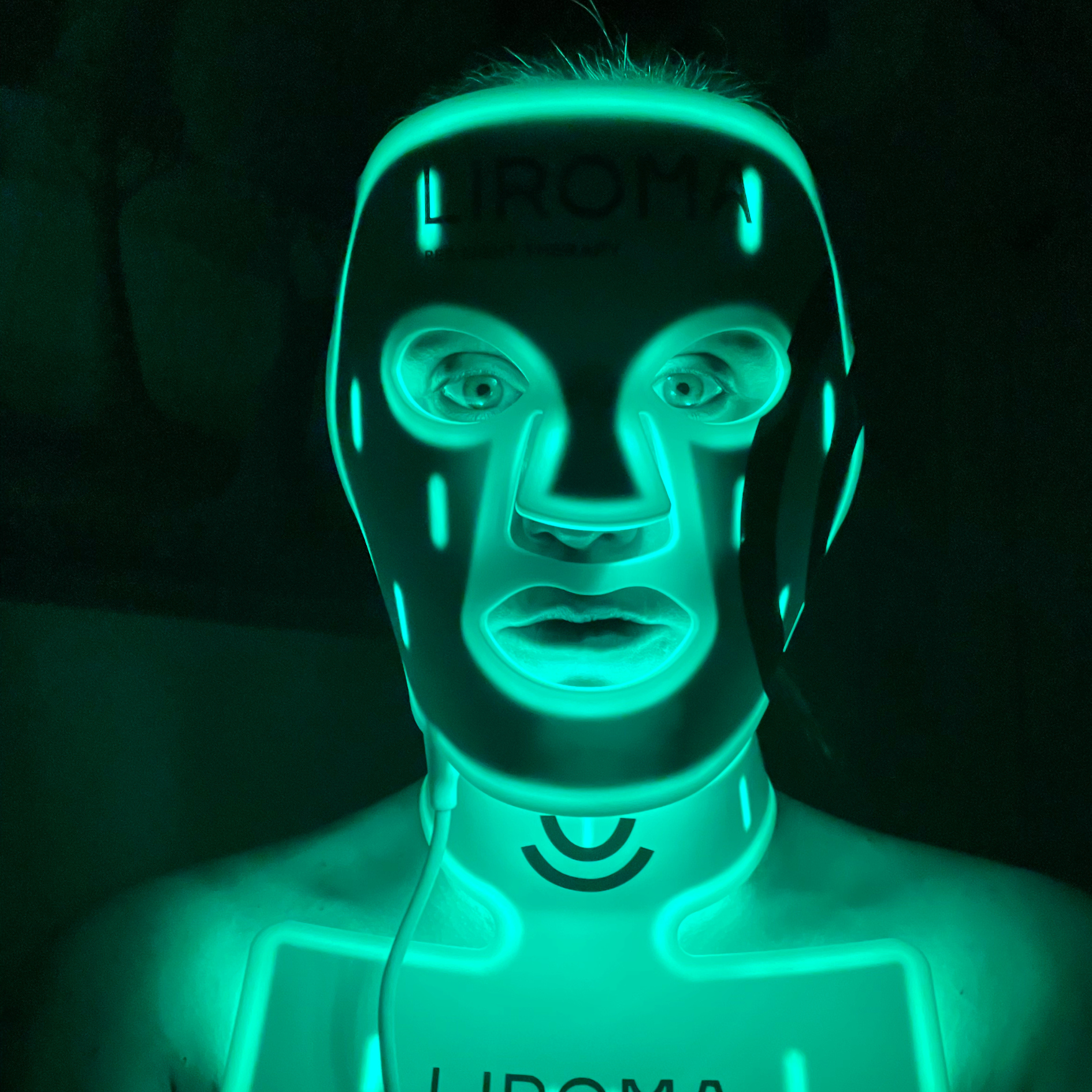LIROMA® LED Red and Near-Infrared Light Therapy Mask for the Face, Neck, and Décolleté